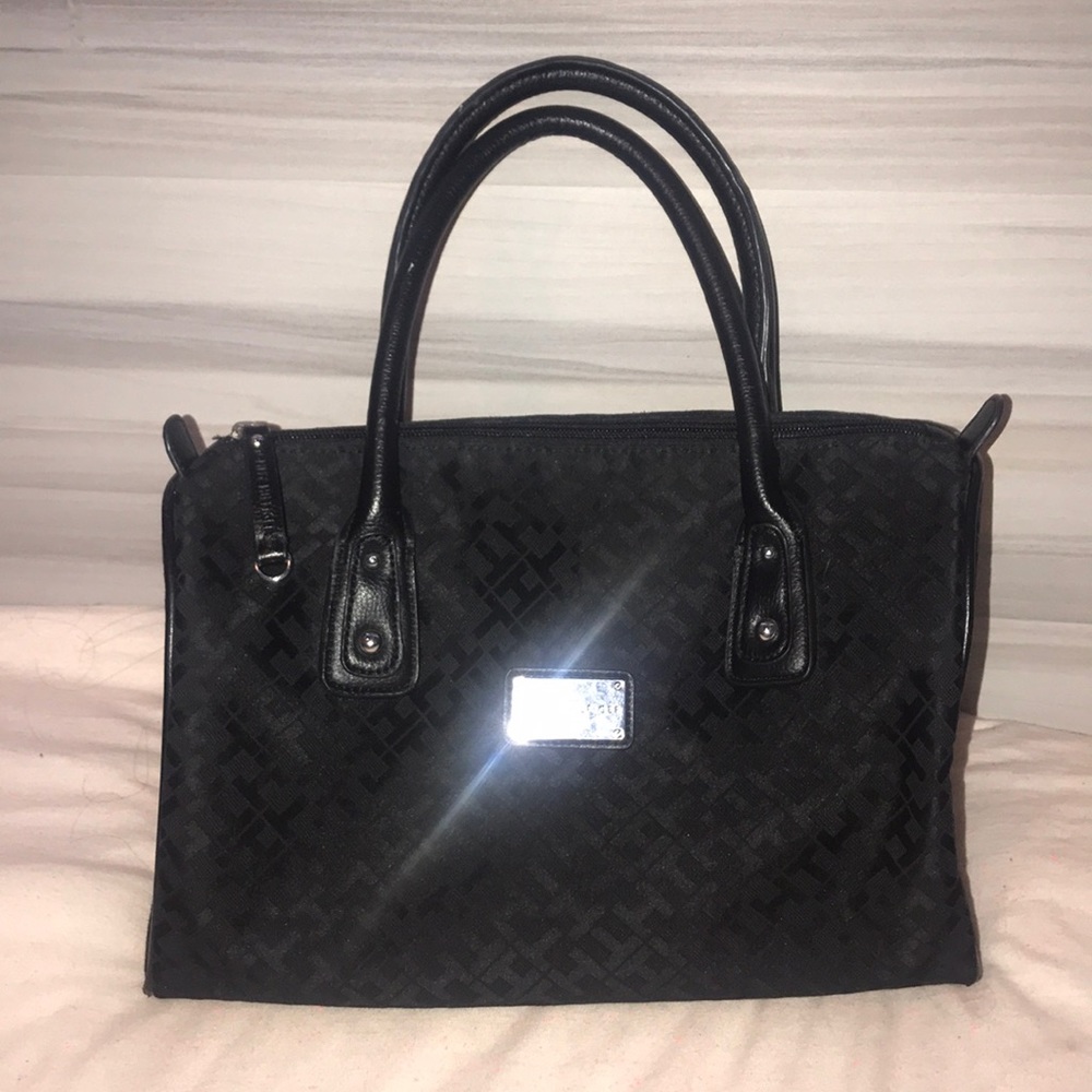 tommy hilfiger black handbag